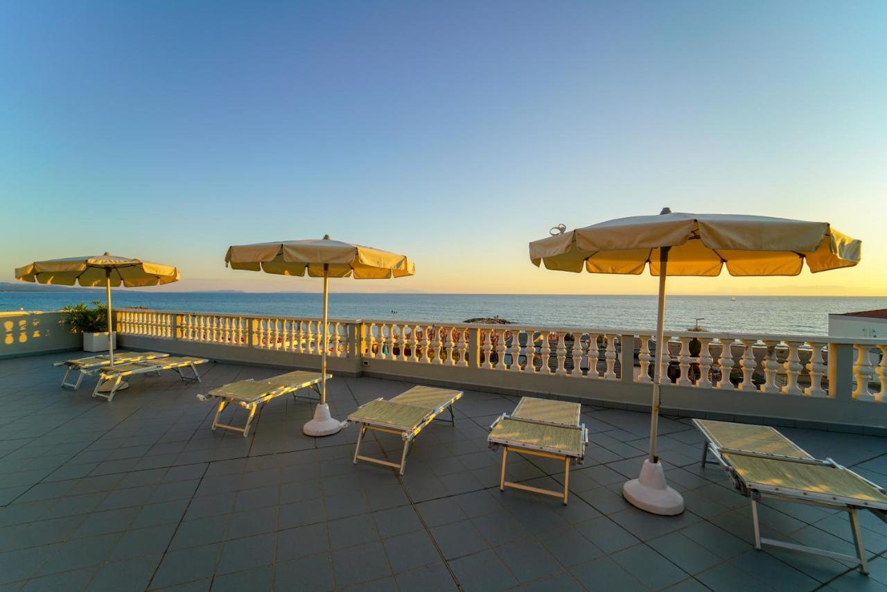 Hg Hotel Il Settebello Марина-ди-Чечина Экстерьер фото
